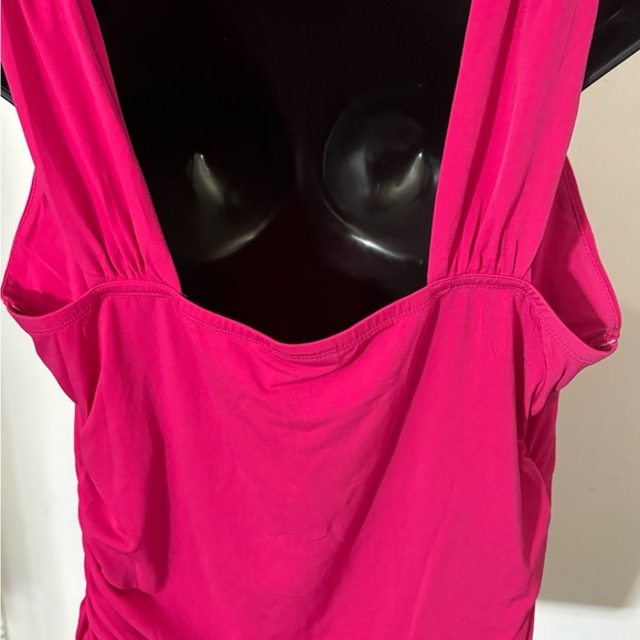 New Woman’s Plus size Pink Torrid long tight top with side ruching size 2X - Picture 6 of 8